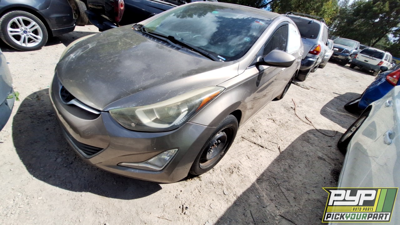 2015 HYUNDAI ELANTRA partes disponibles