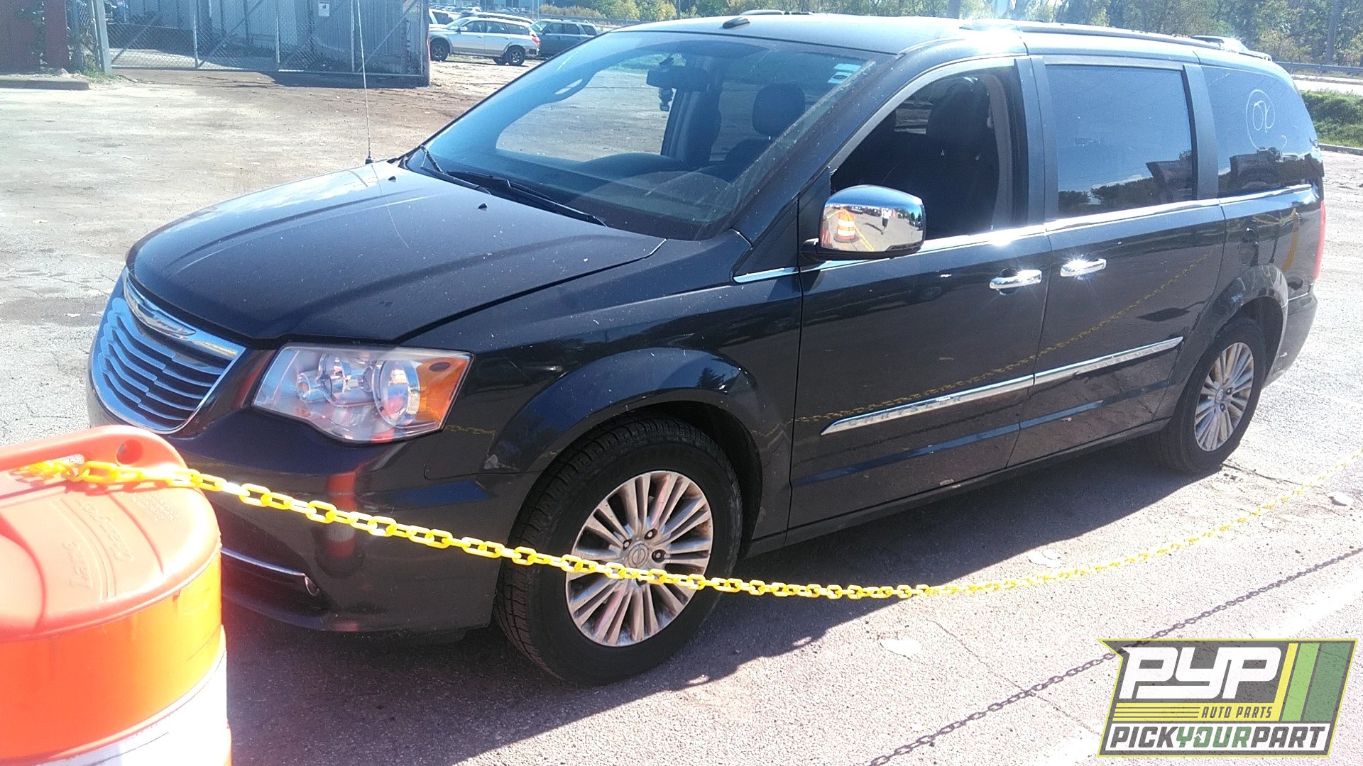 2011 CHRYSLER TOWN & COUNTRY partes disponibles