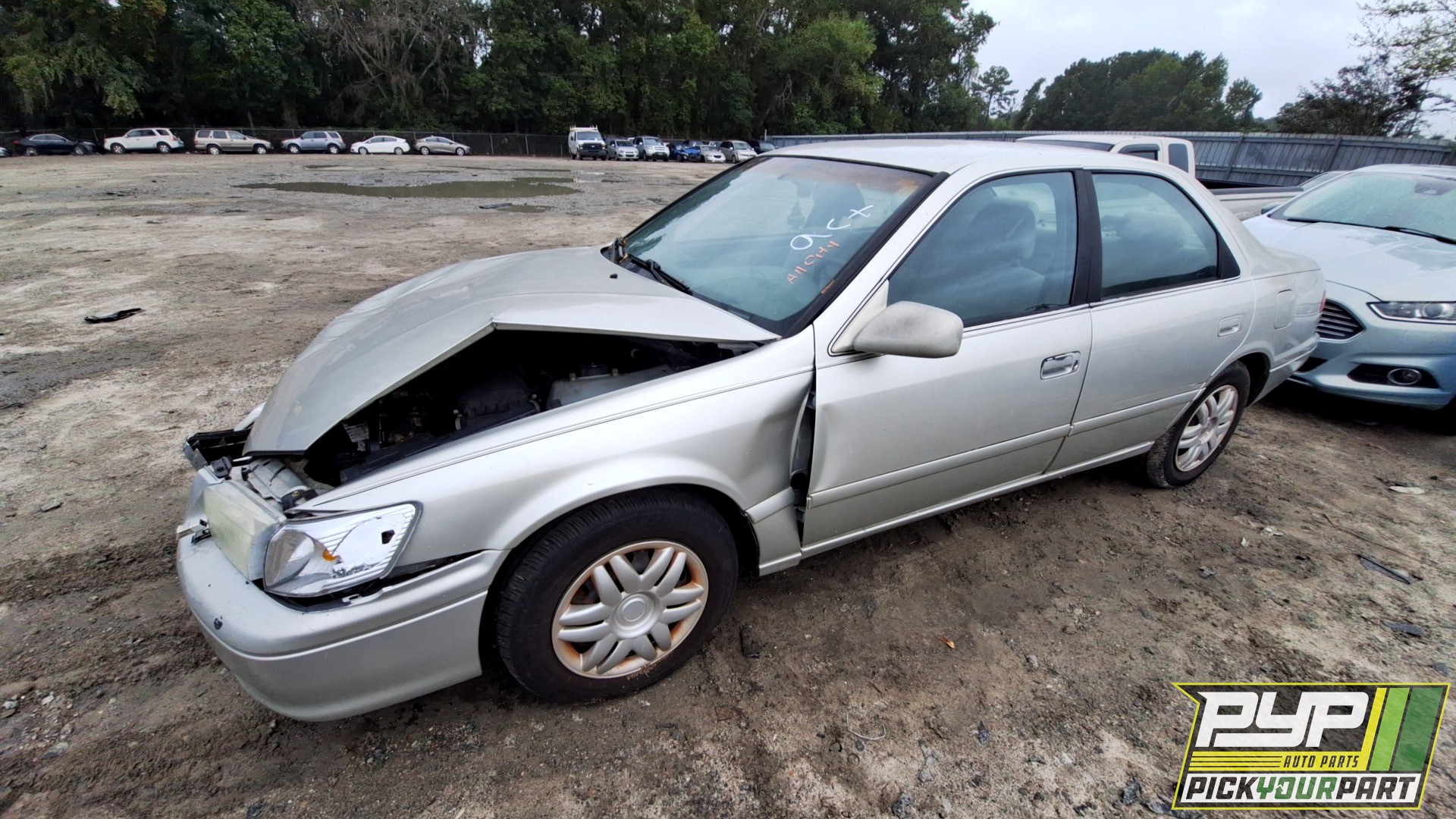 2001 TOYOTA CAMRY partes disponibles