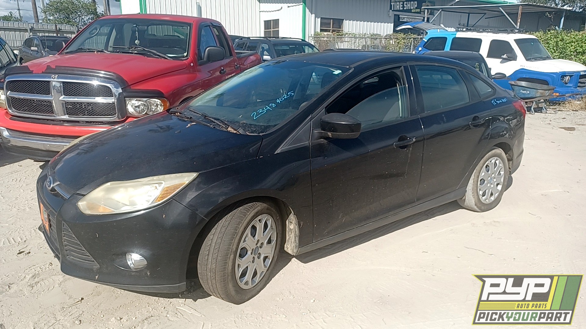 2012 FORD FOCUS available for parts