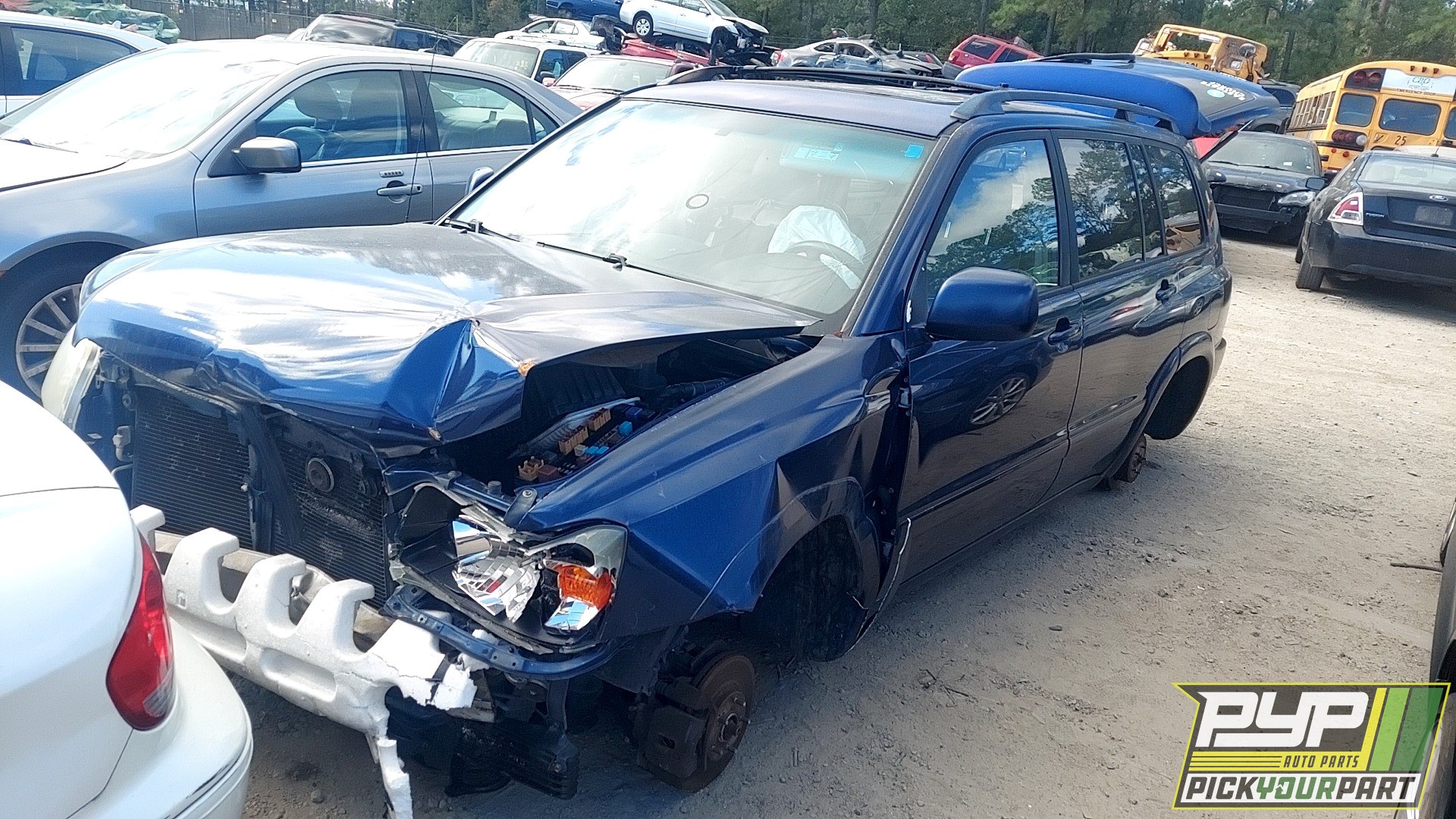 2004 TOYOTA HIGHLANDER partes disponibles