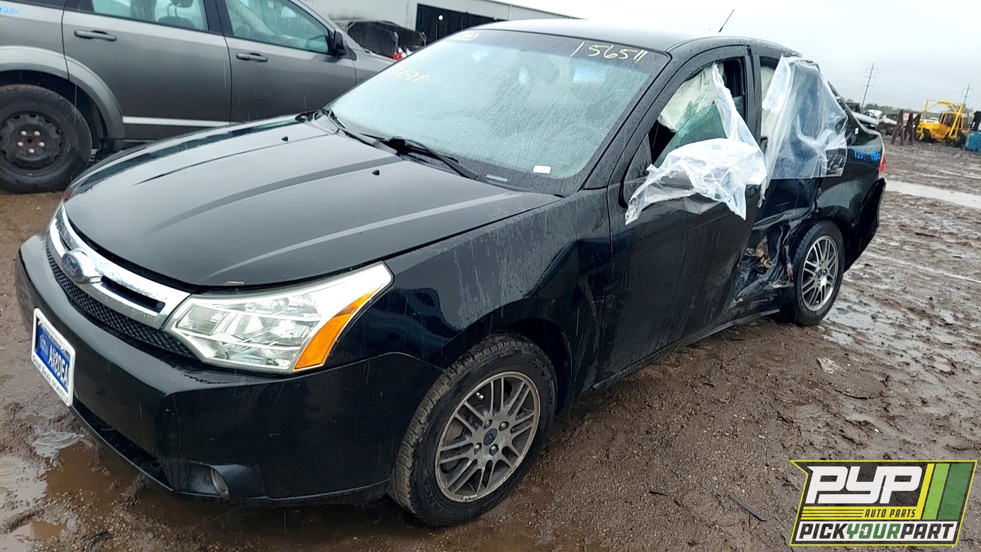 2010 FORD FOCUS available for parts