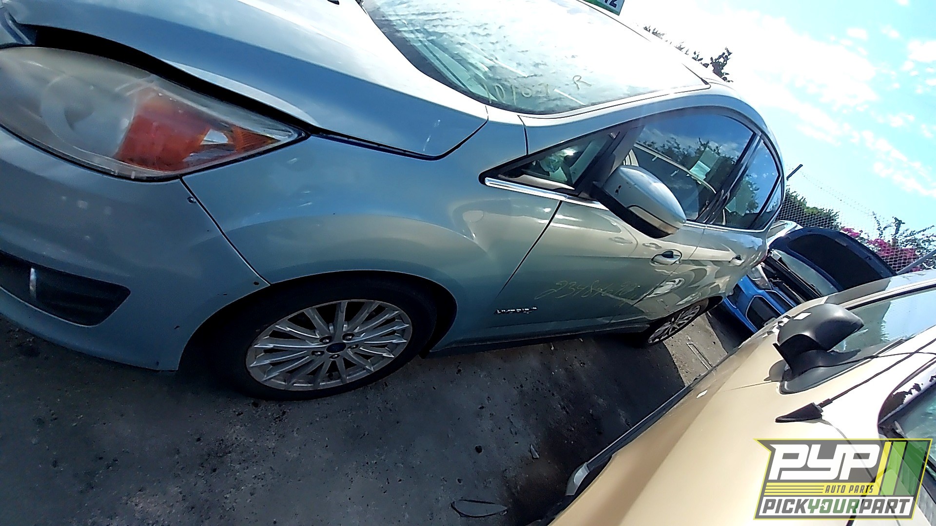 2013 FORD C-MAX available for parts