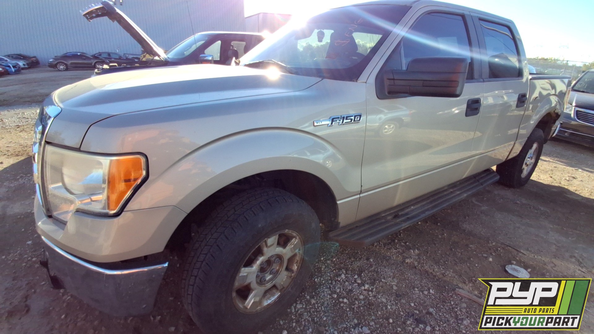 2009 FORD F-150 available for parts