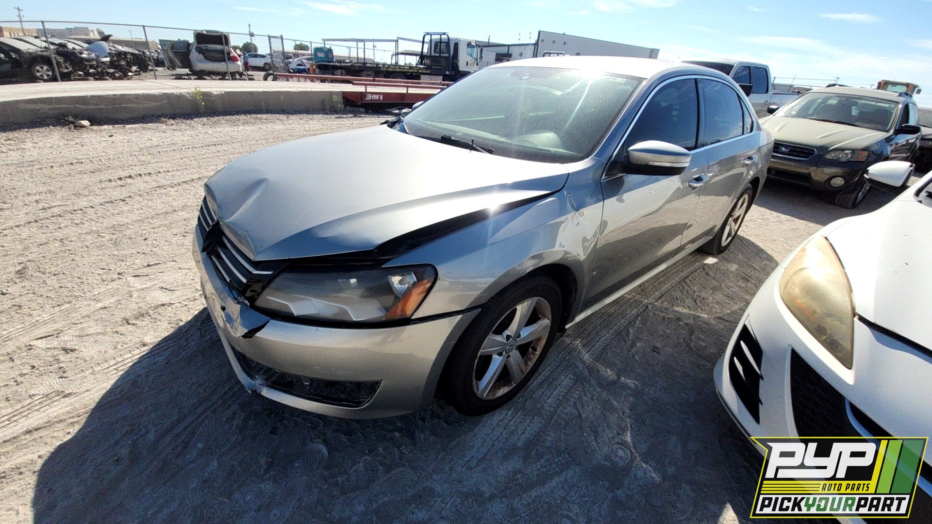 2013 VOLKSWAGEN PASSAT partes disponibles