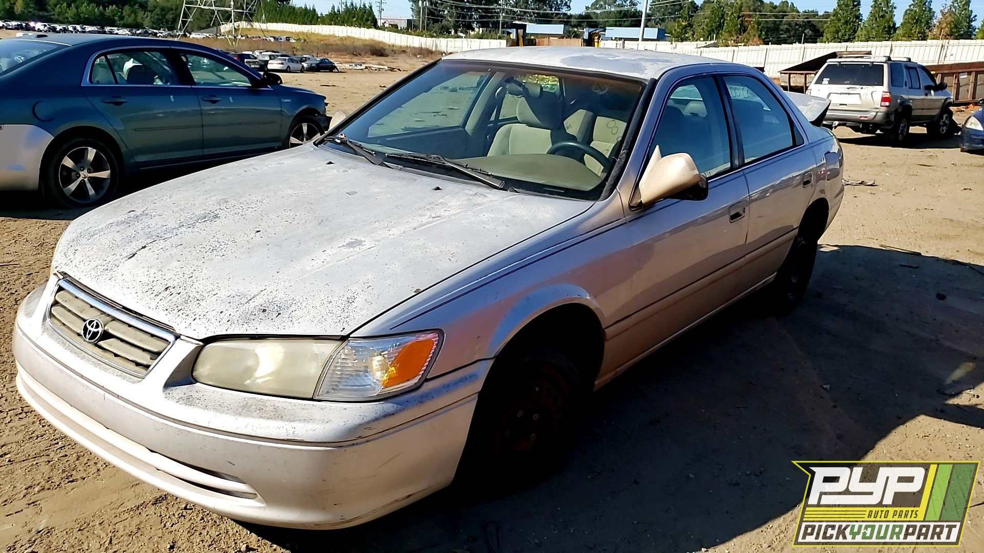 2000 TOYOTA CAMRY available for parts
