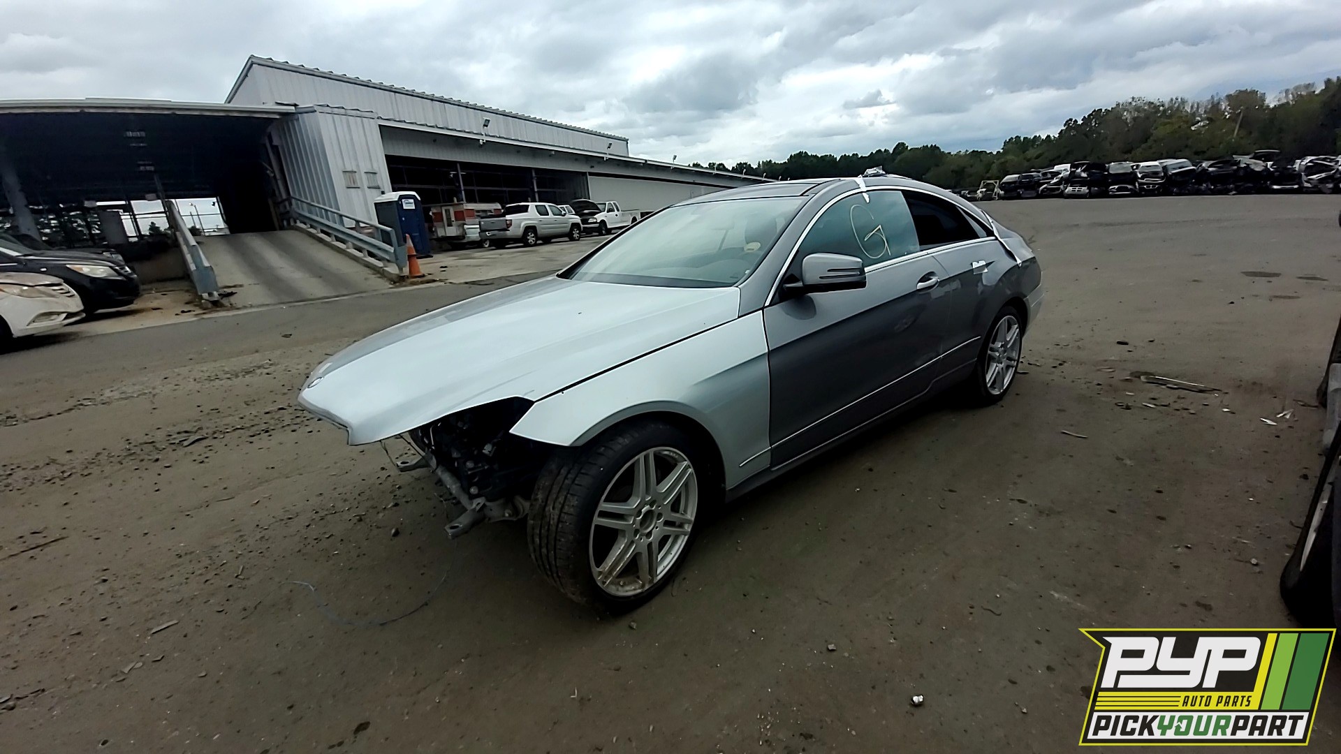 2011 MERCEDES-BENZ E350 available for parts