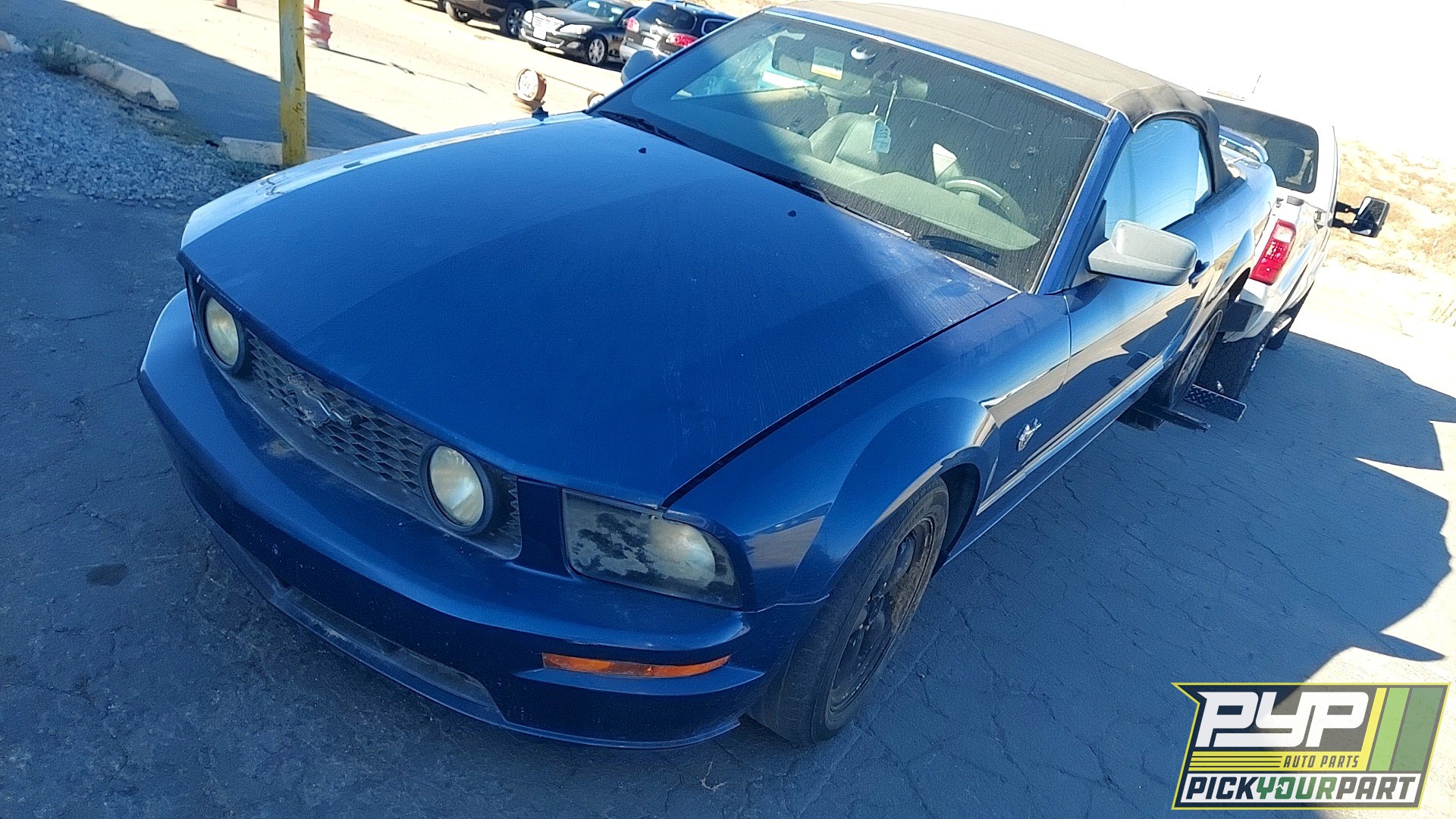 2009 FORD MUSTANG available for parts