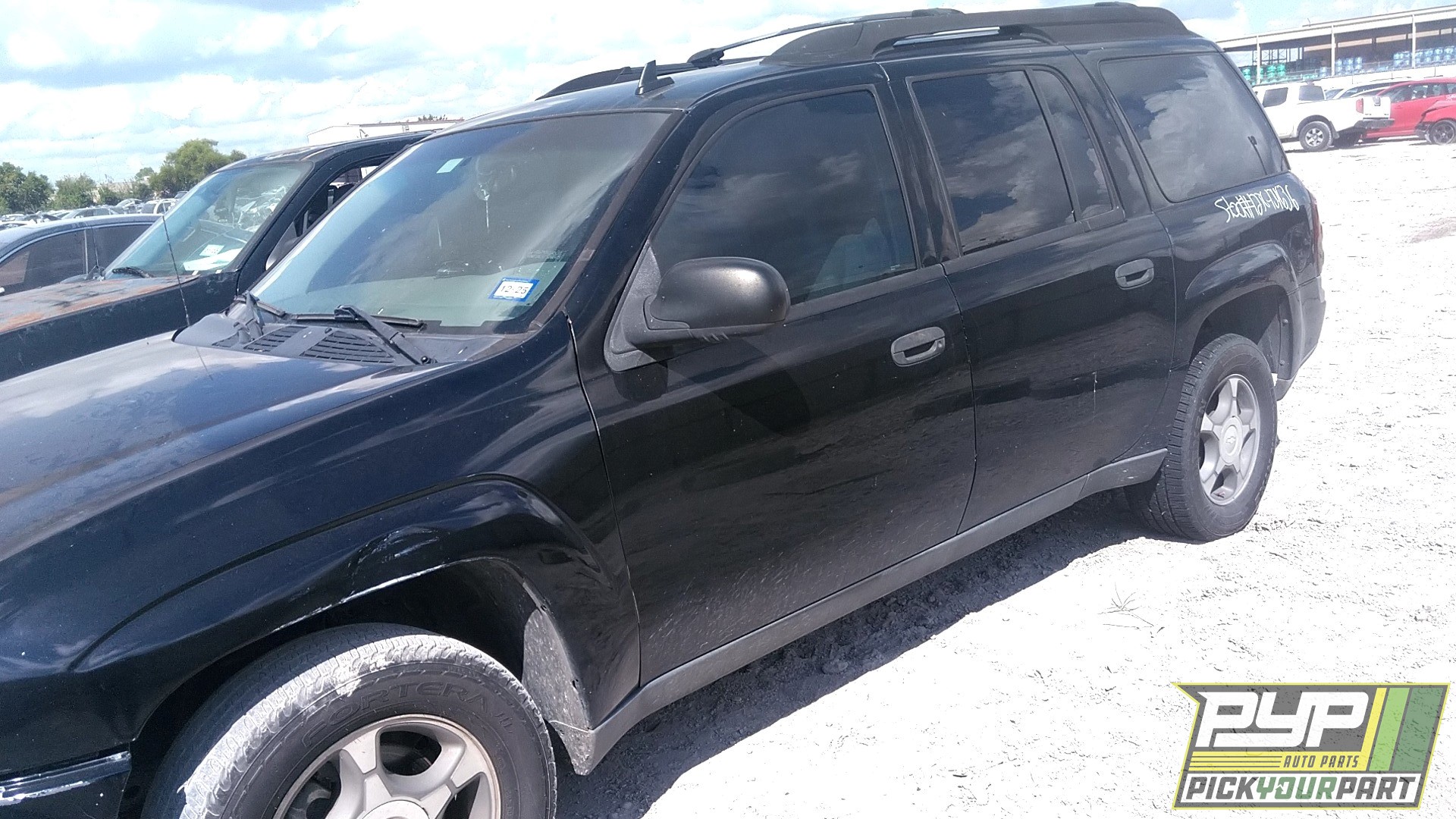 2006 CHEVROLET TRAILBLAZER EXT available for parts