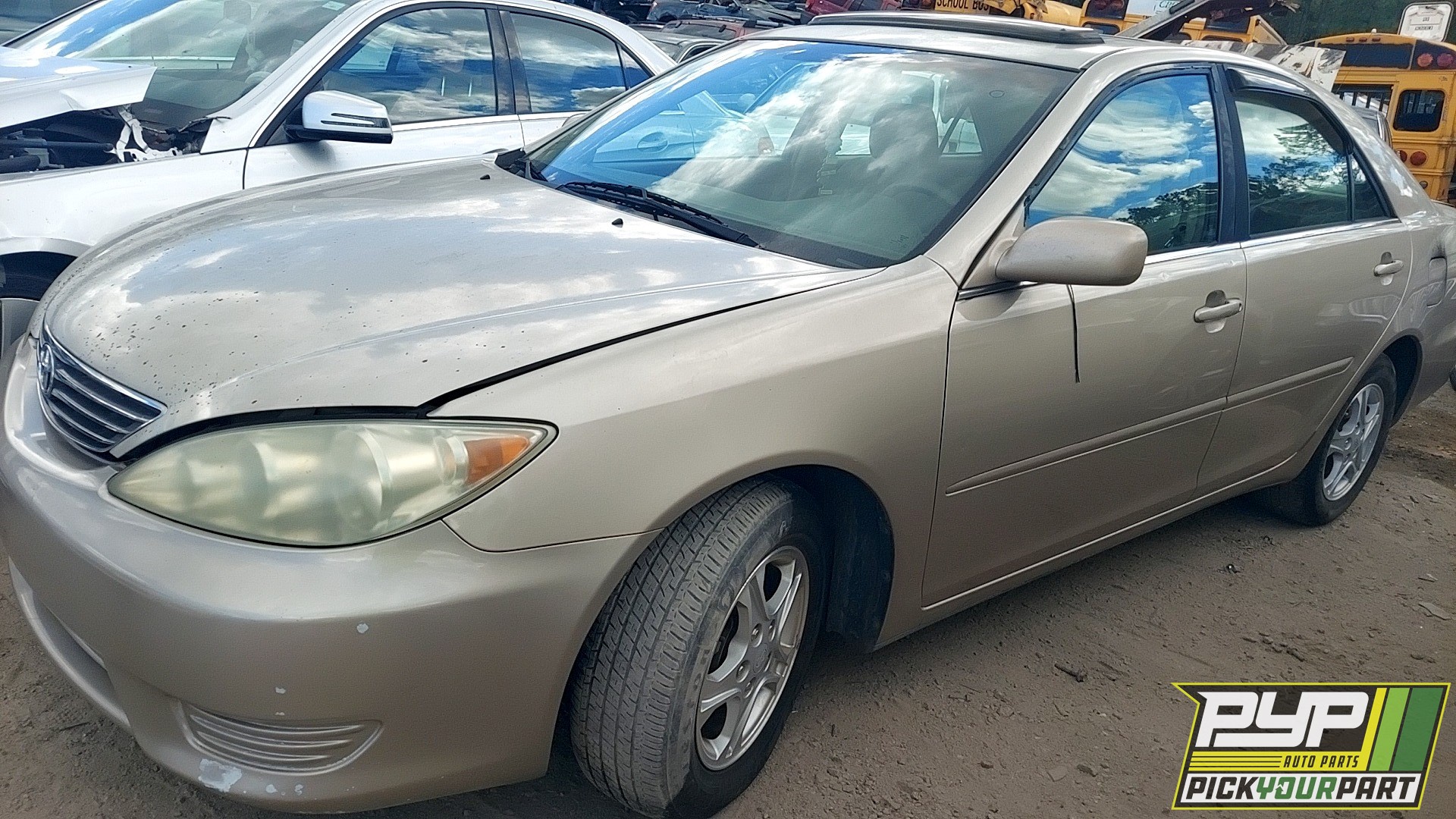 2005 TOYOTA CAMRY partes disponibles