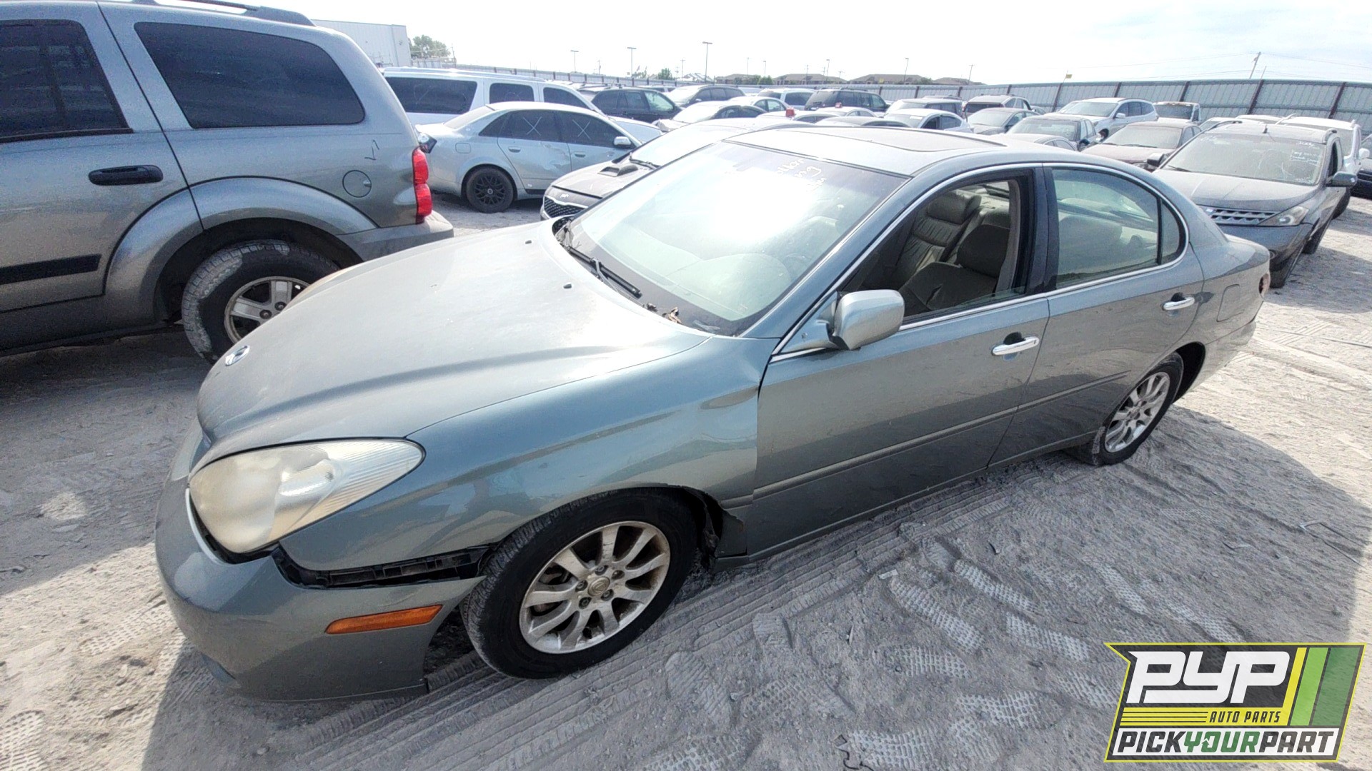 2002 LEXUS ES300 available for parts