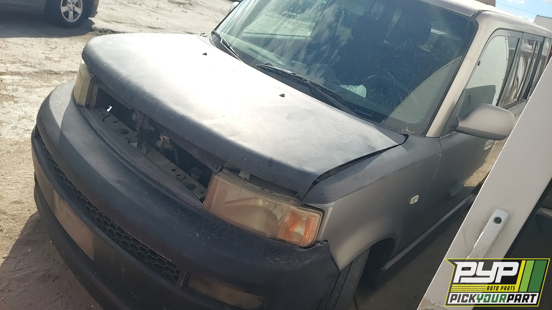 2004 SCION XB available for parts