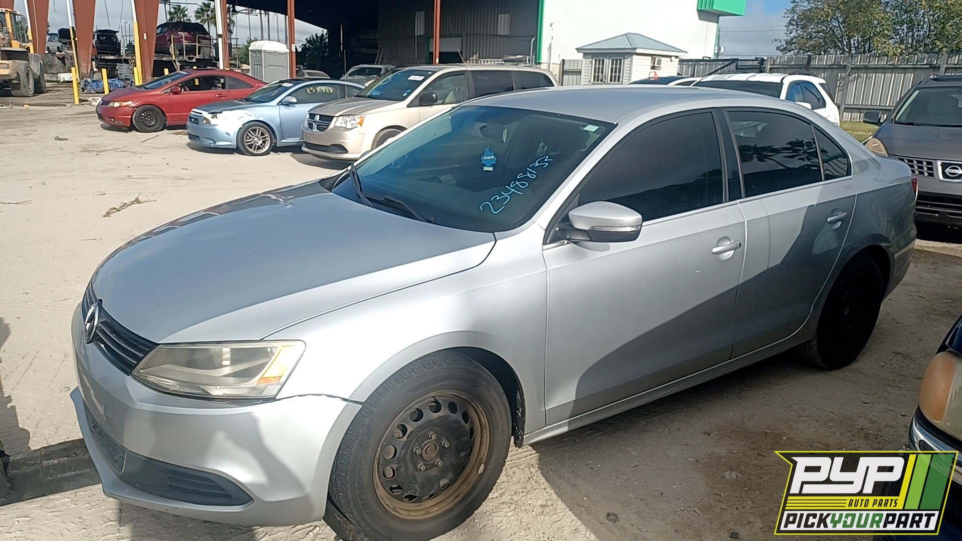 2013 VOLKSWAGEN JETTA available for parts