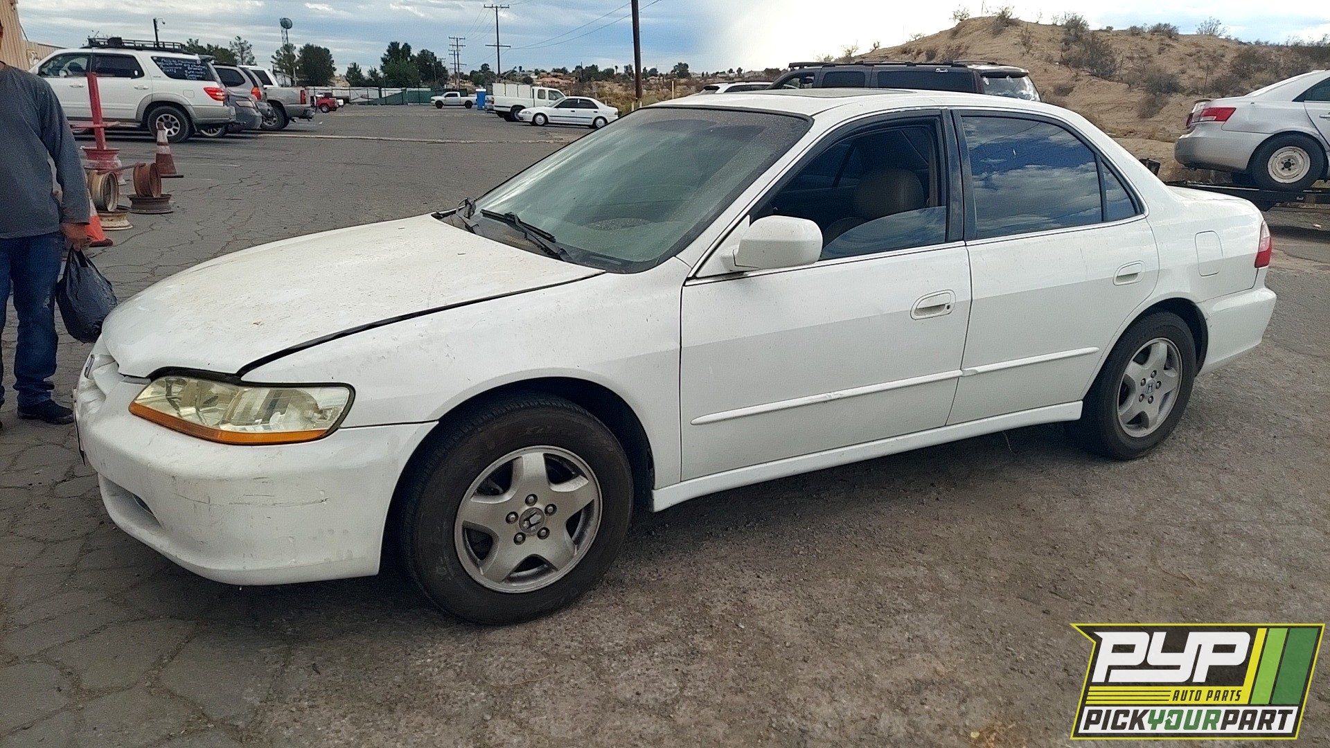 2000 HONDA ACCORD available for parts