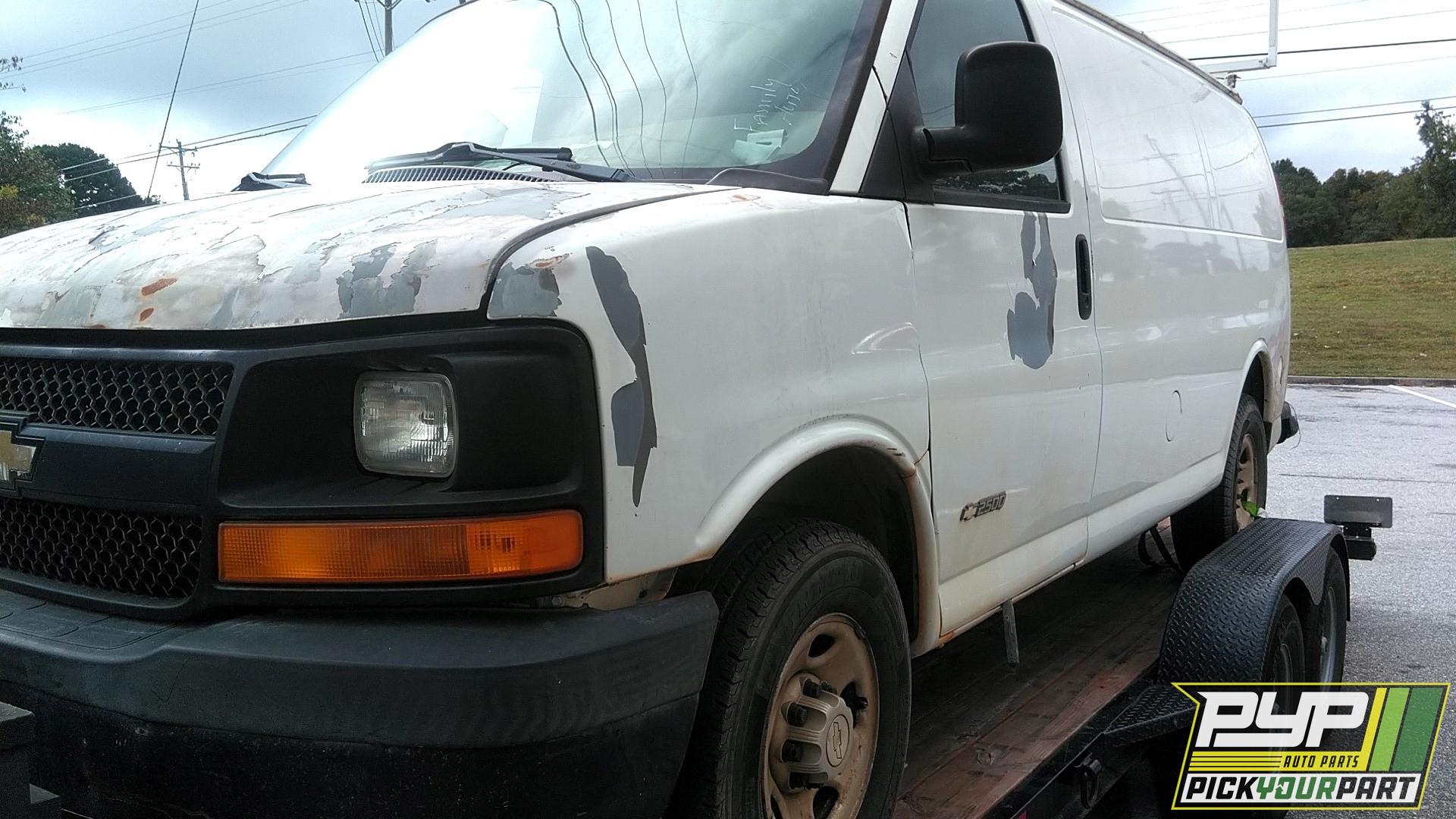 2006 CHEVROLET EXPRESS 2500 available for parts