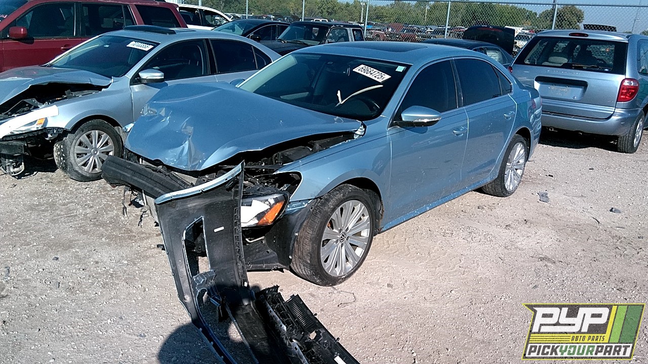 2012 VOLKSWAGEN PASSAT partes disponibles