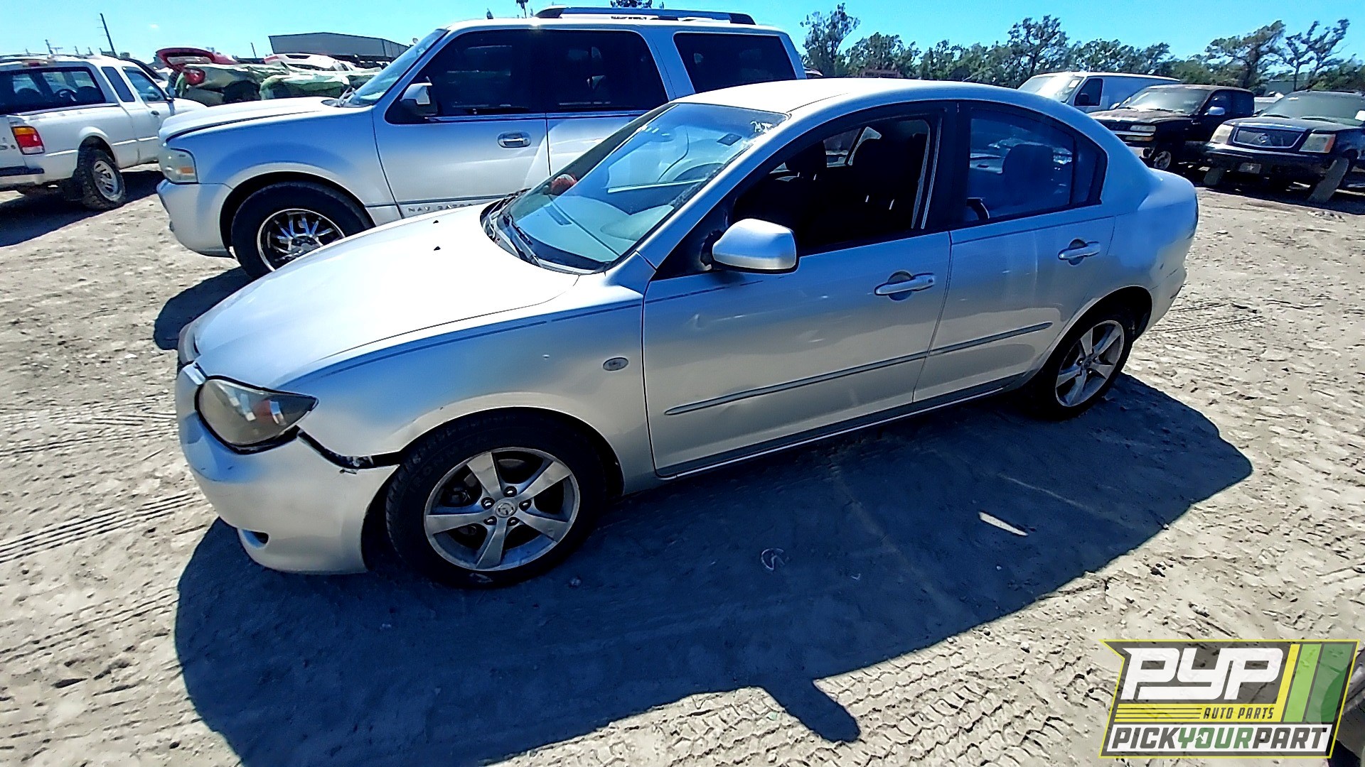 2006 MAZDA 3 available for parts