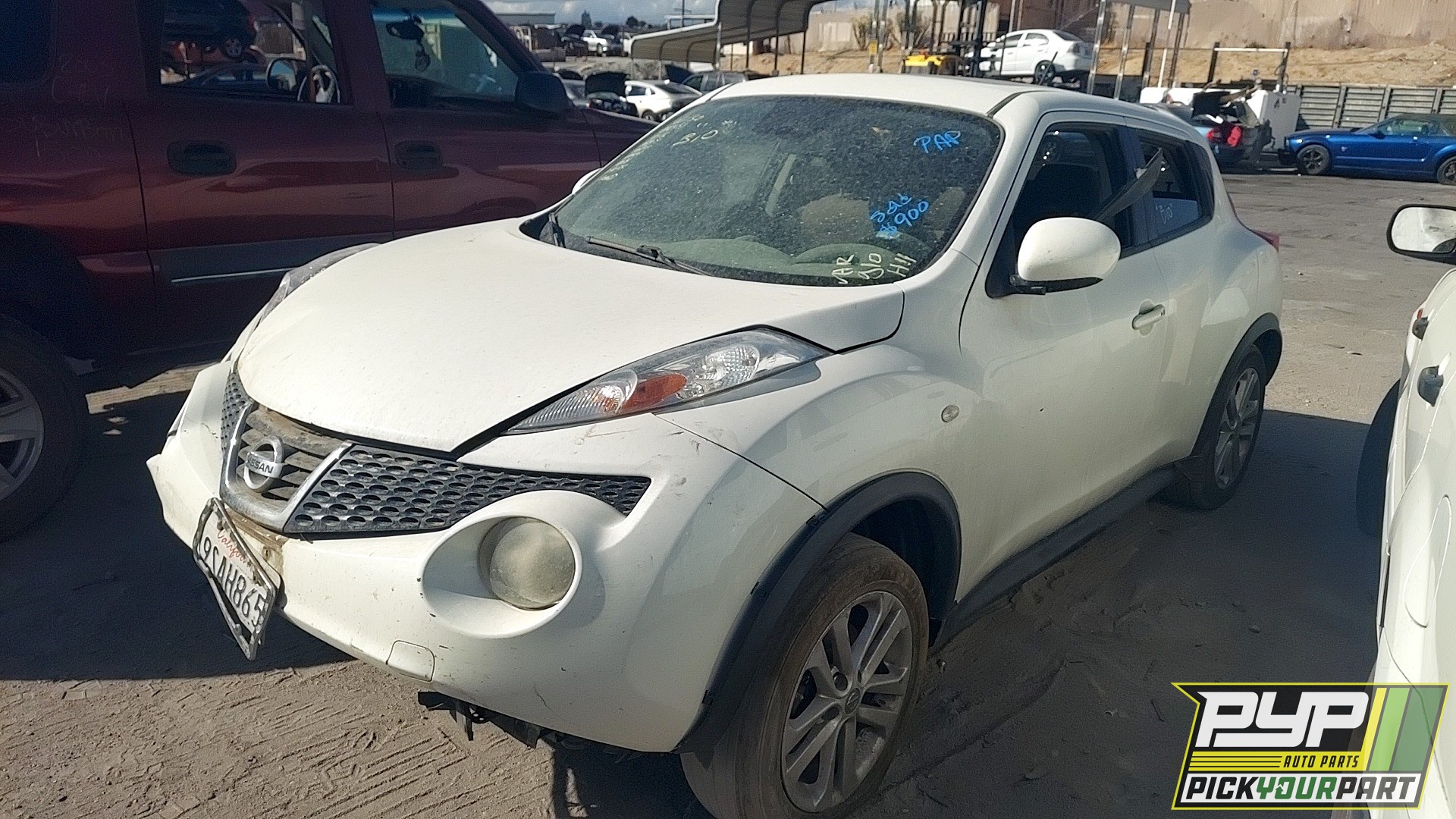 2013 NISSAN JUKE partes disponibles