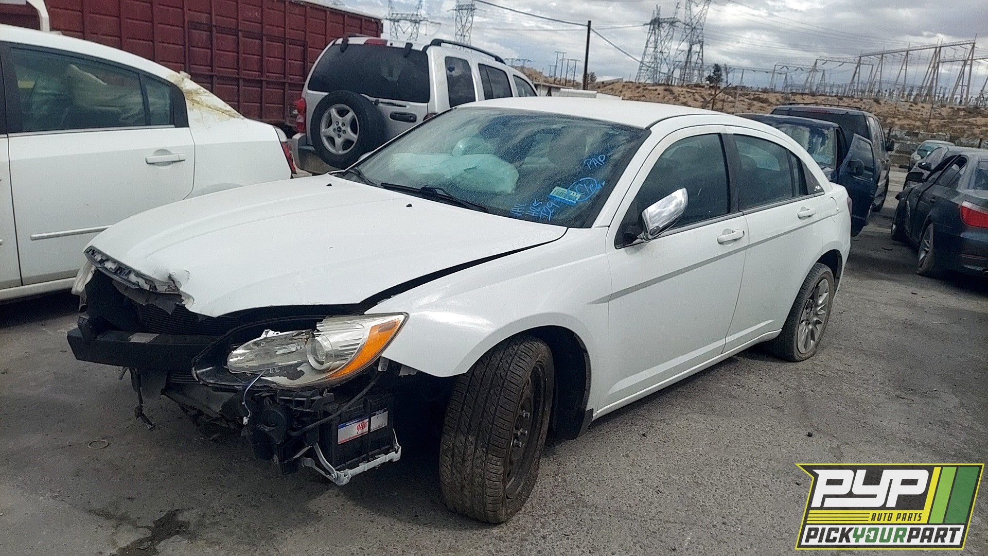 2014 CHRYSLER 200 partes disponibles