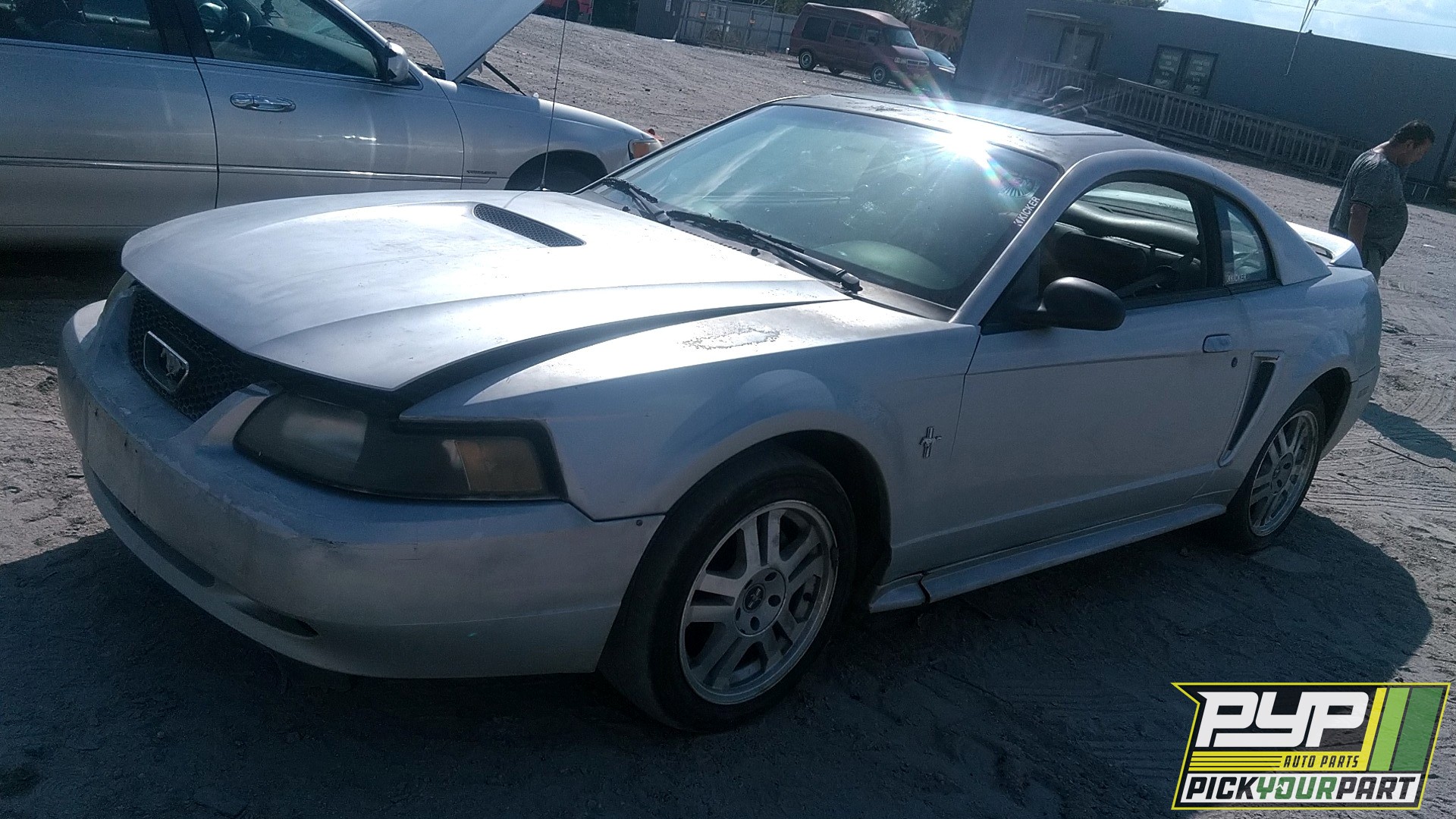 2000 FORD MUSTANG partes disponibles