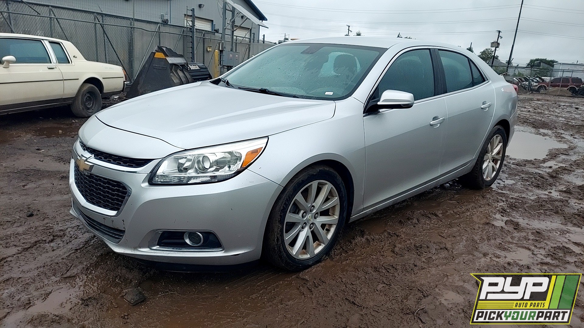 2014 CHEVROLET MALIBU available for parts