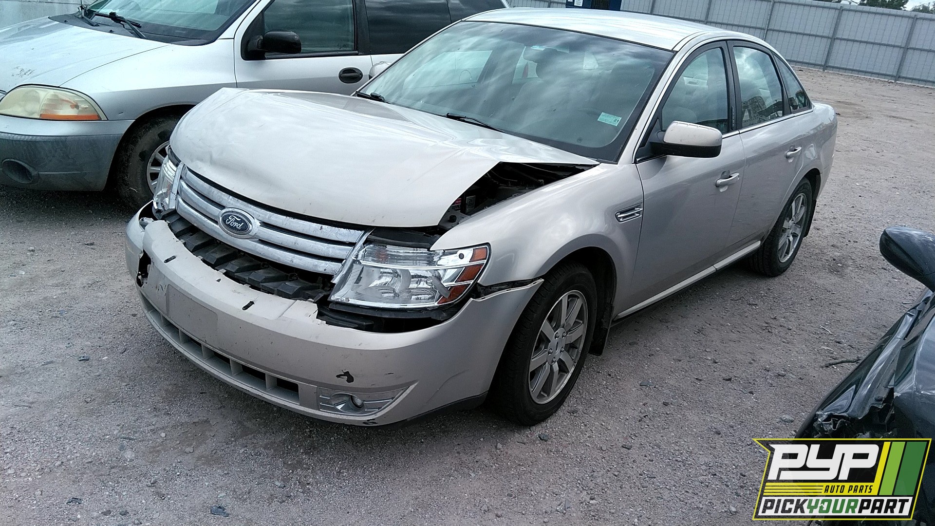 2009 FORD TAURUS partes disponibles