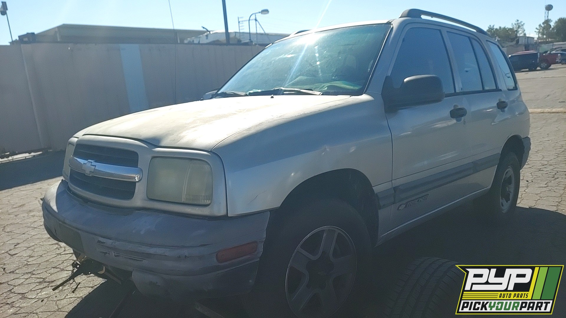 2002 CHEVROLET TRACKER available for parts