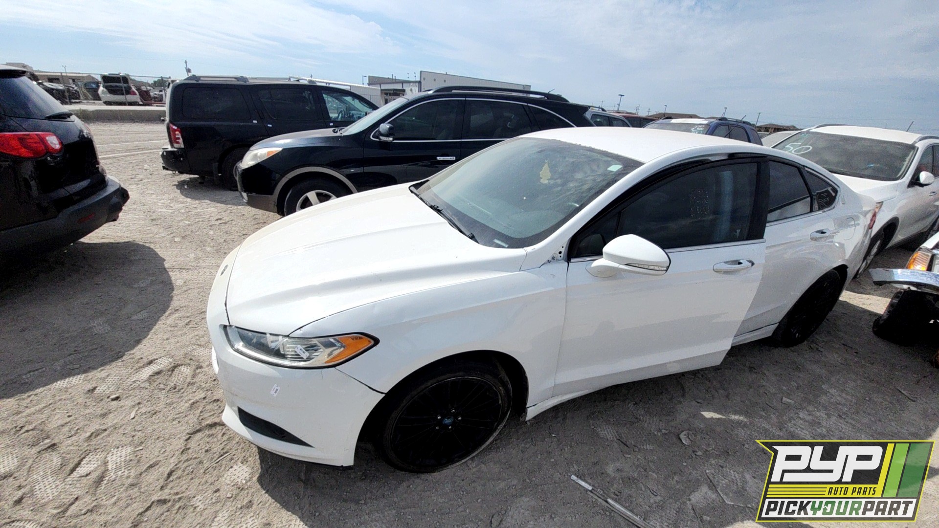 2013 FORD FUSION available for parts