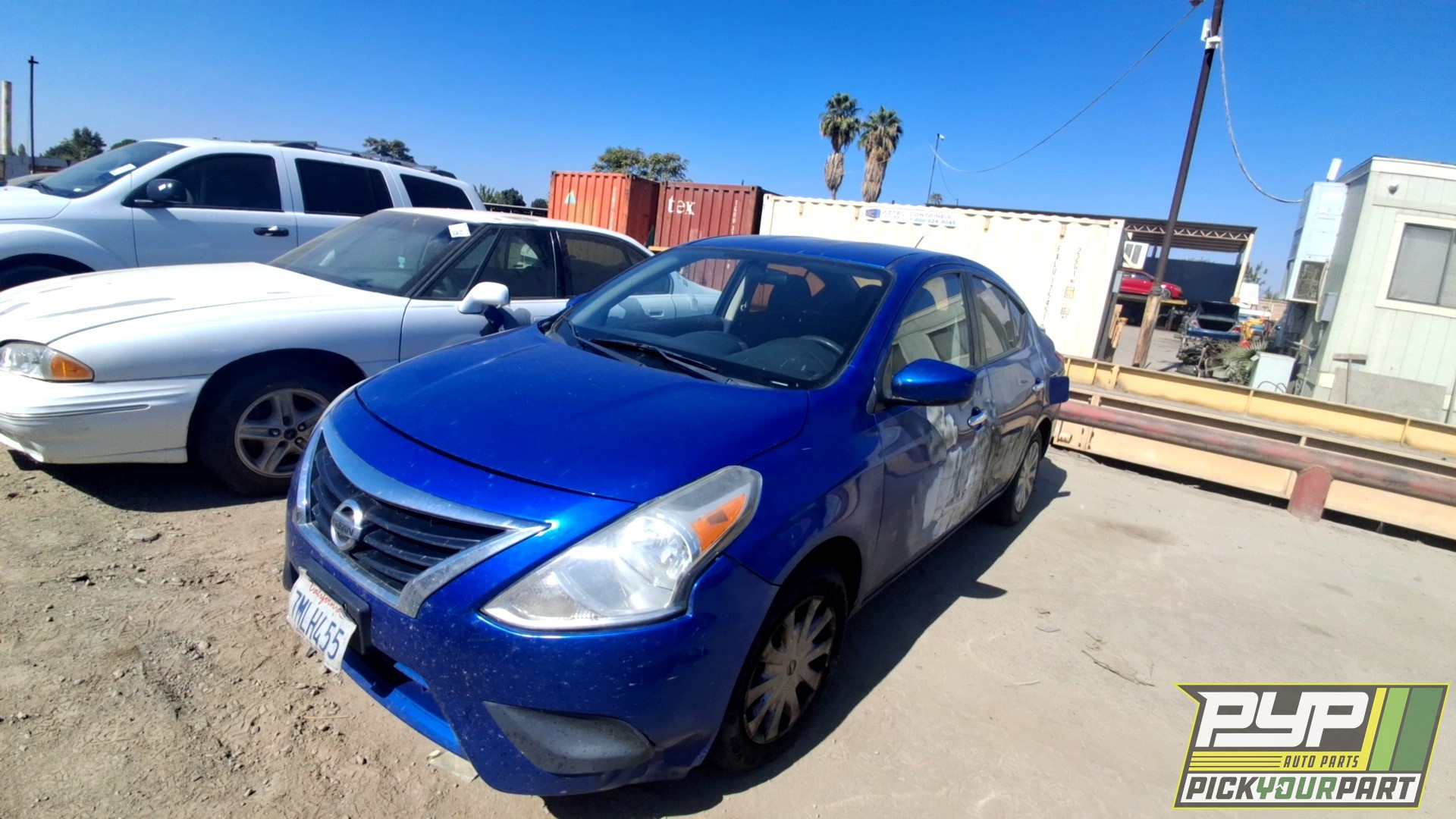 2016 NISSAN VERSA partes disponibles