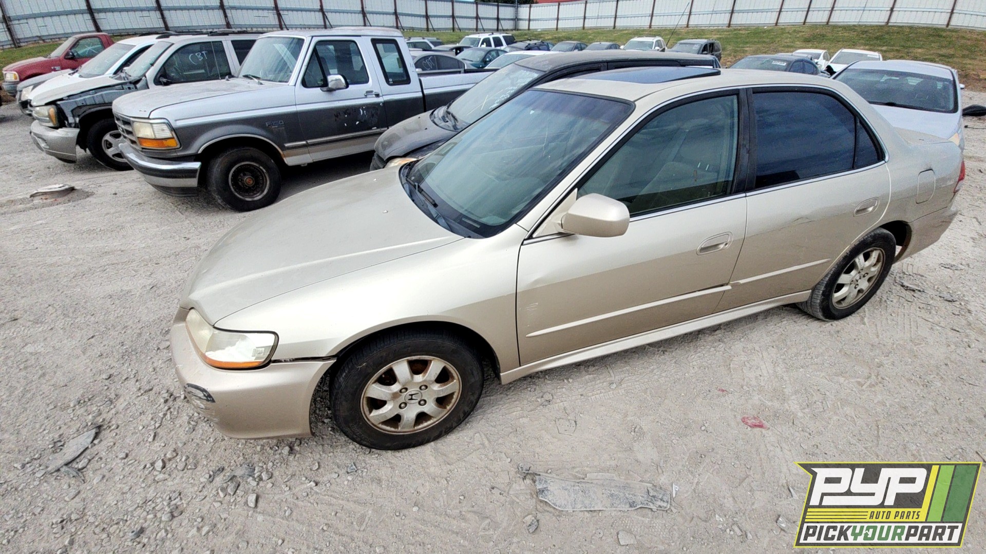 2001 HONDA ACCORD available for parts