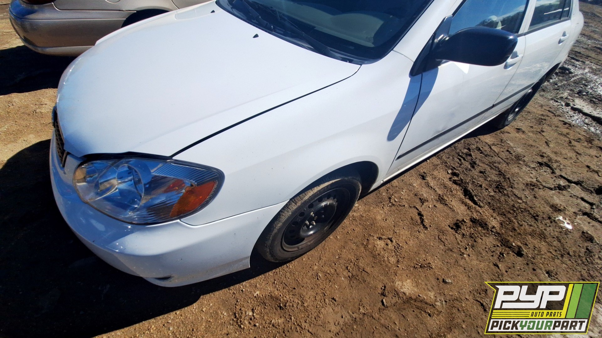 2003 TOYOTA COROLLA available for parts