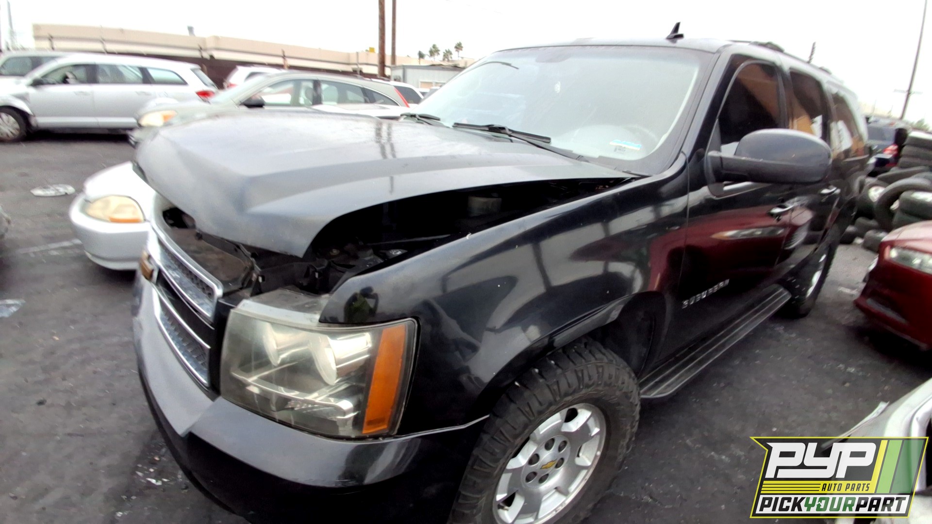 2013 CHEVROLET SUBURBAN 1500 partes disponibles