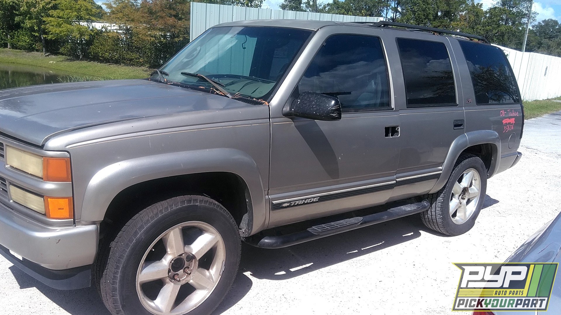 2000 CHEVROLET TAHOE partes disponibles