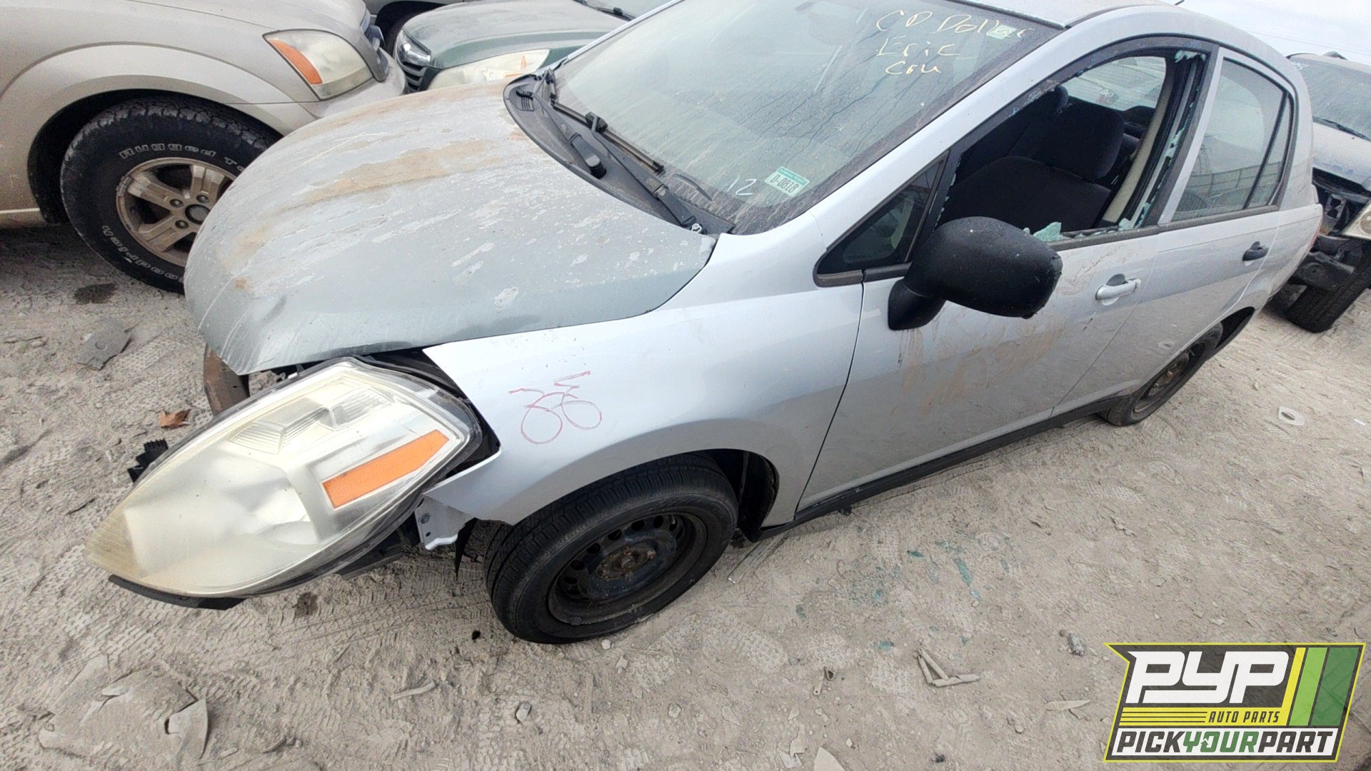 2010 NISSAN VERSA partes disponibles