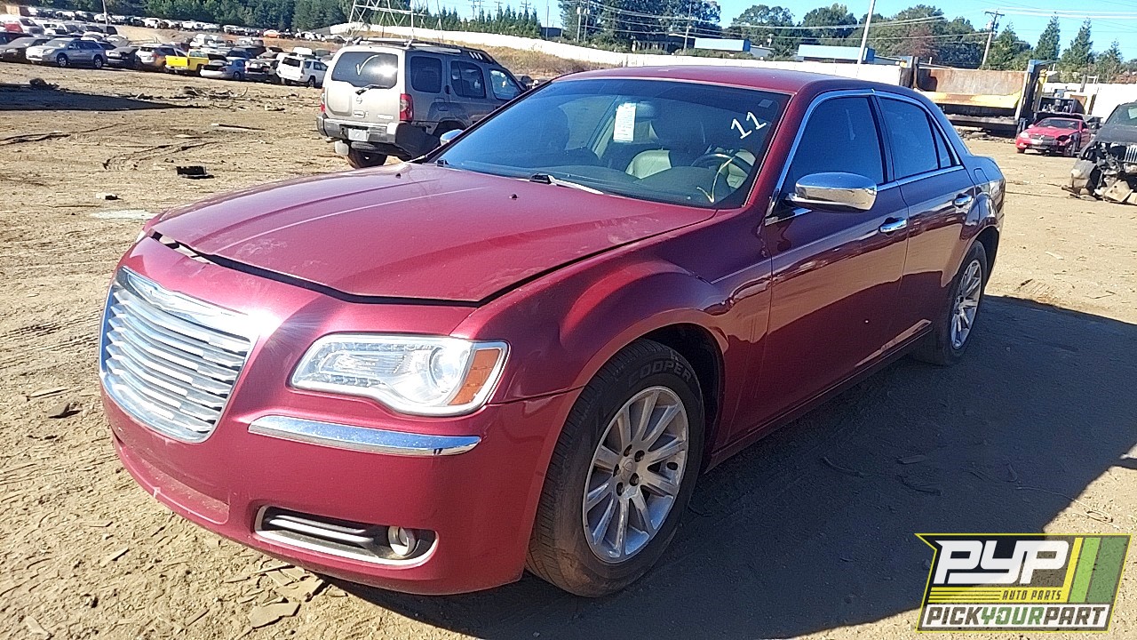 2011 CHRYSLER 300 partes disponibles