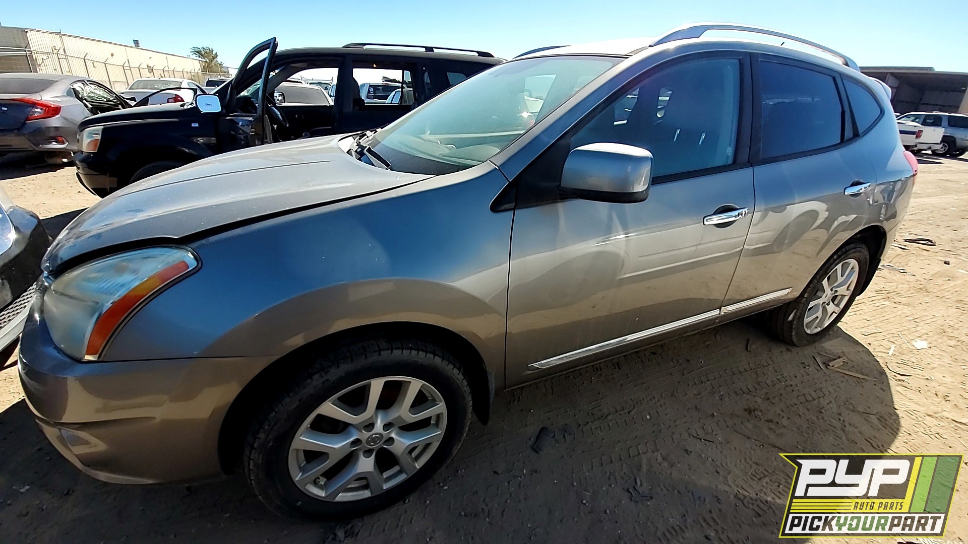 2011 NISSAN ROGUE partes disponibles