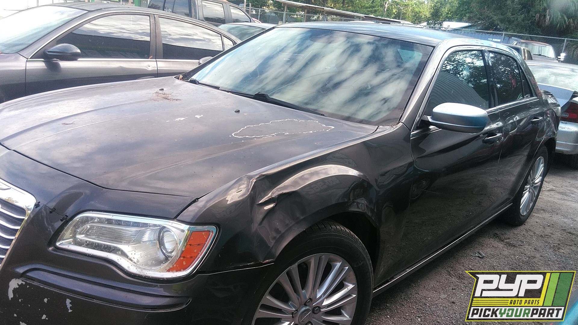 2014 CHRYSLER 300 partes disponibles