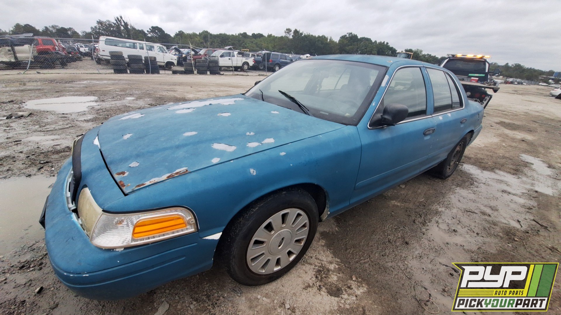 2008 FORD CROWN VICTORIA available for parts