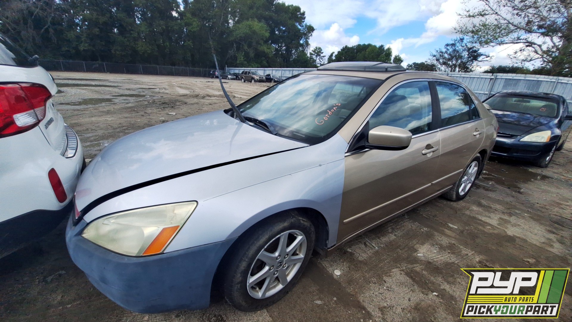 2004 HONDA ACCORD available for parts