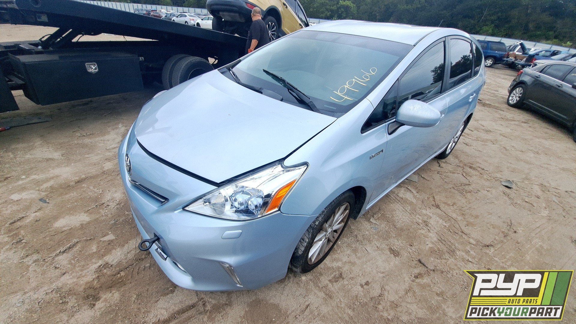 2012 TOYOTA PRIUS V available for parts