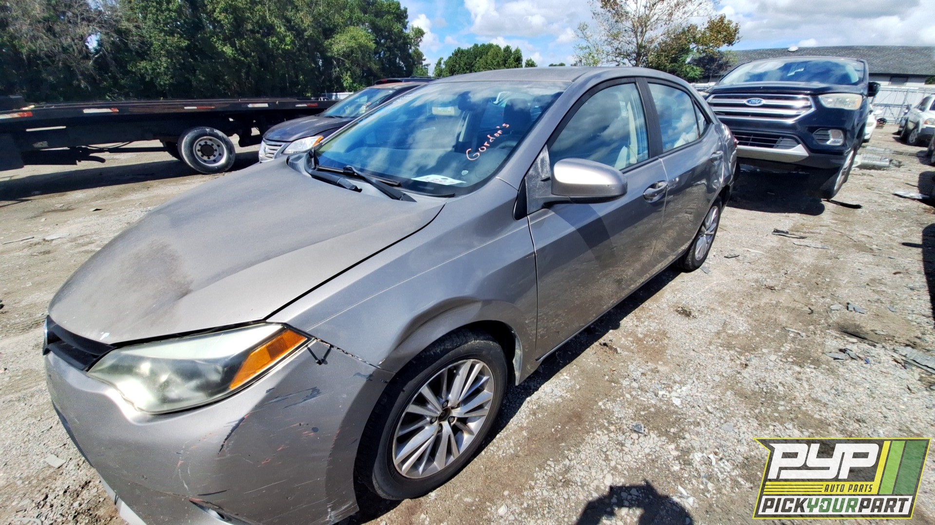 2014 TOYOTA COROLLA partes disponibles