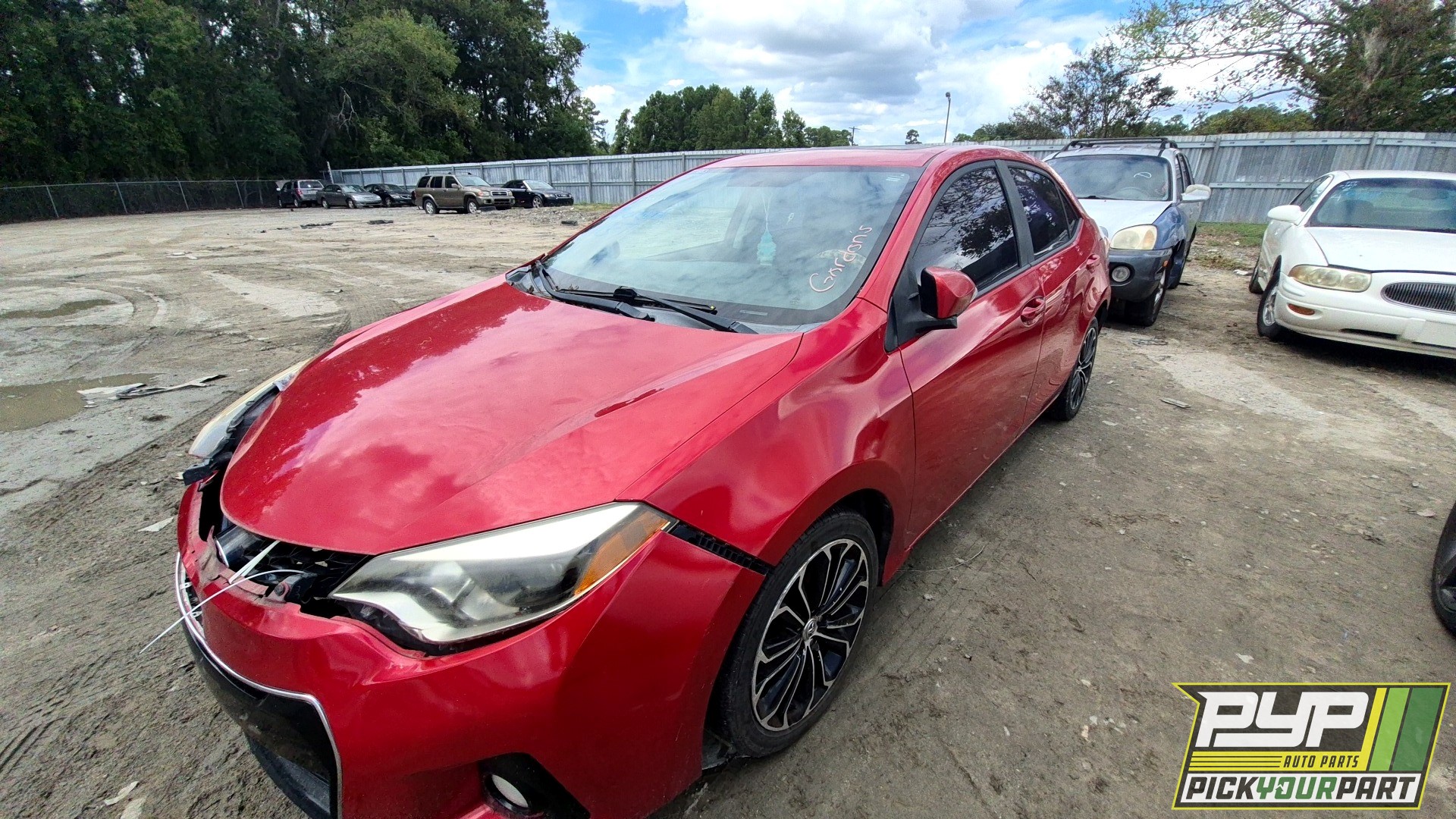 2014 TOYOTA COROLLA partes disponibles