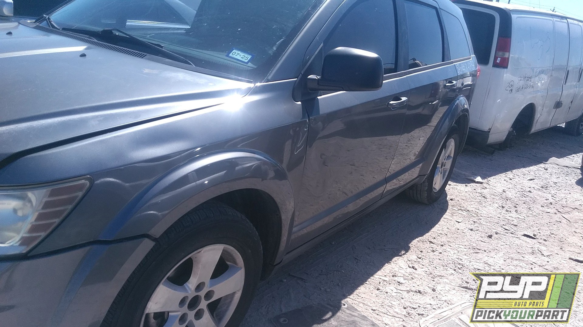 2012 DODGE JOURNEY available for parts