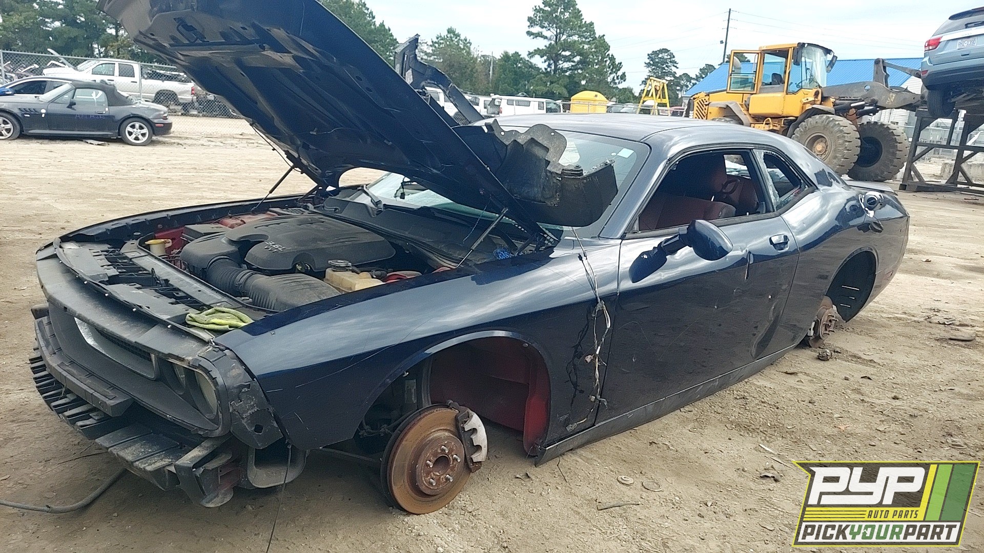 2013 DODGE CHALLENGER available for parts
