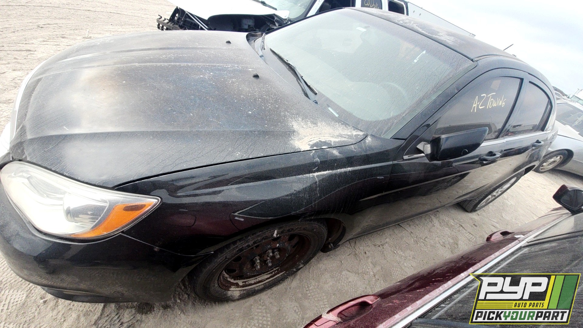 2013 CHRYSLER 200 partes disponibles