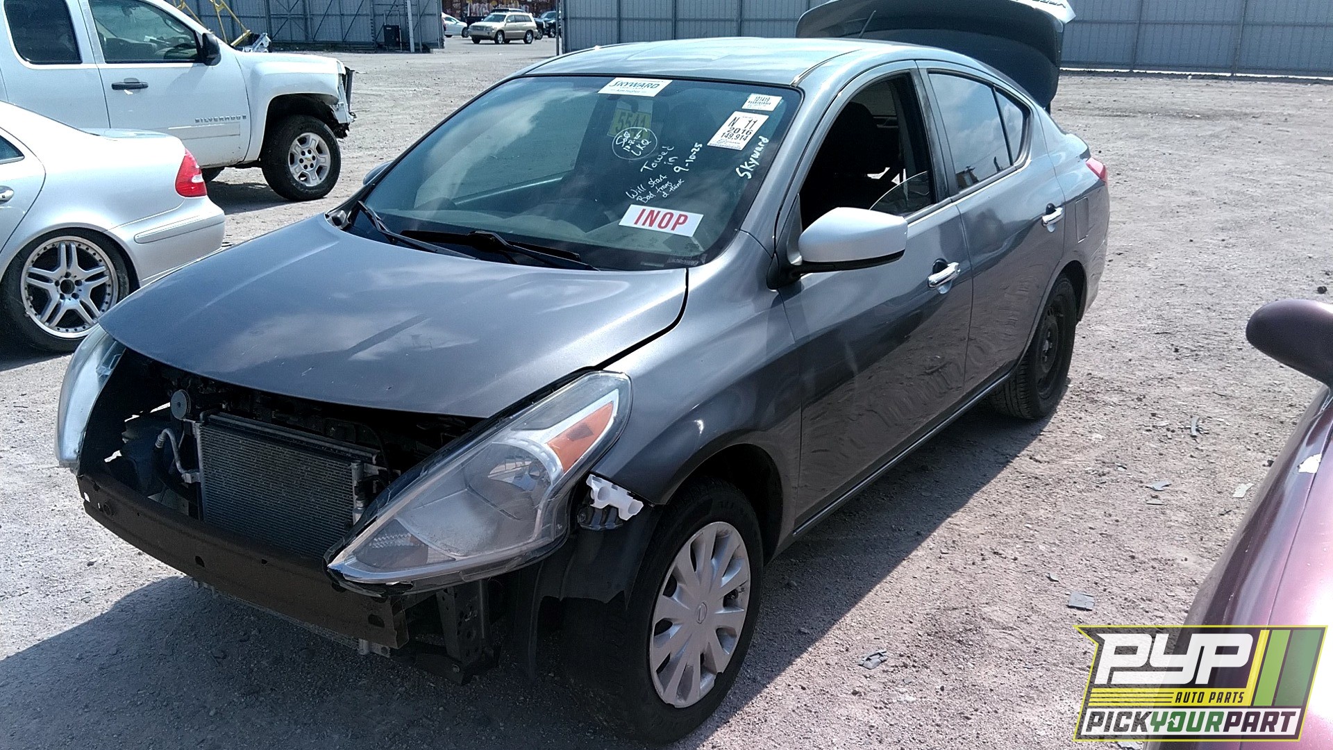 2016 NISSAN VERSA partes disponibles