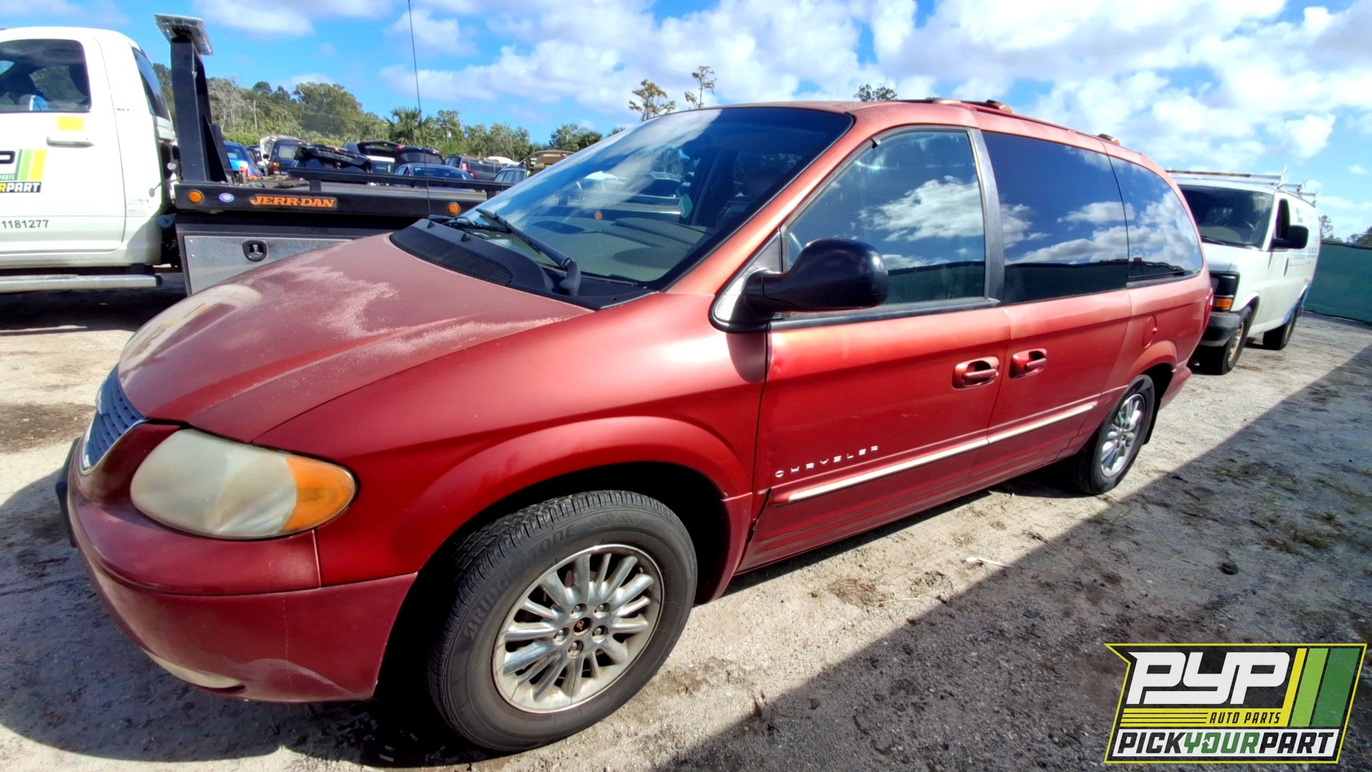 2001 CHRYSLER TOWN & COUNTRY partes disponibles