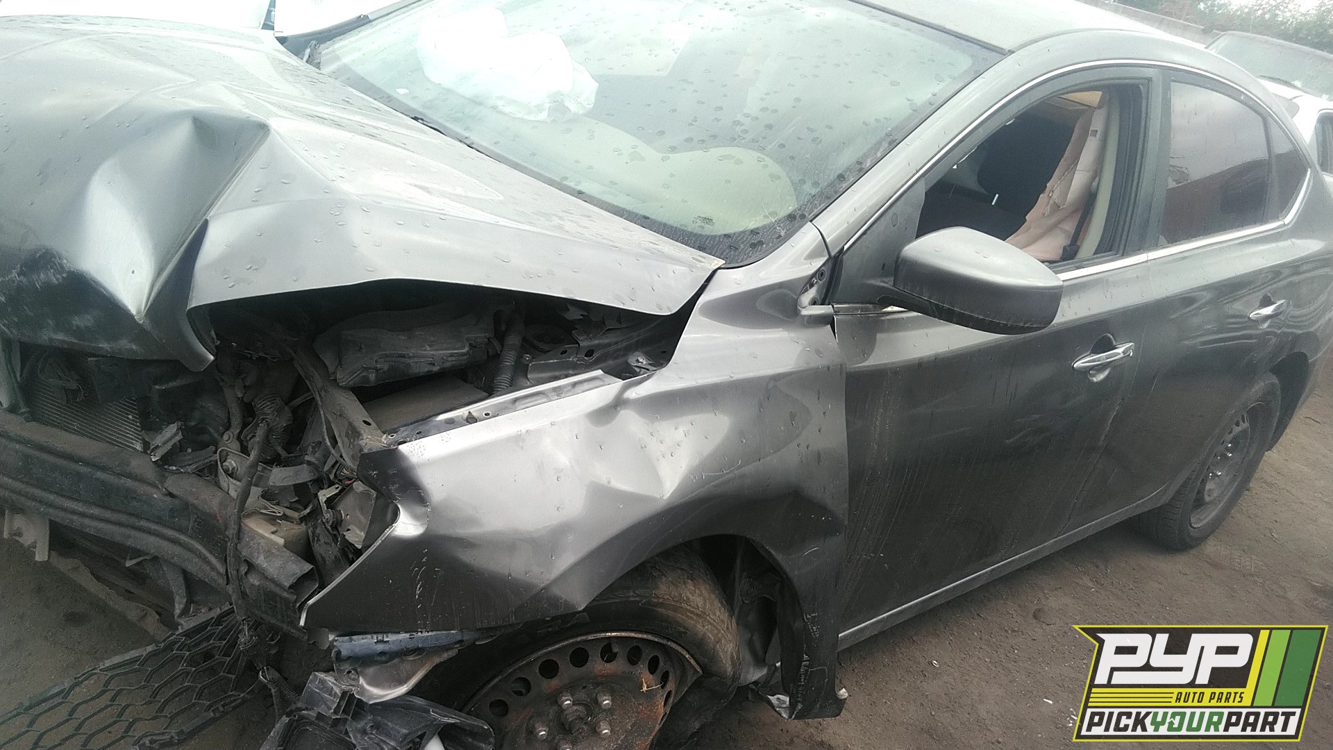 2017 NISSAN SENTRA partes disponibles