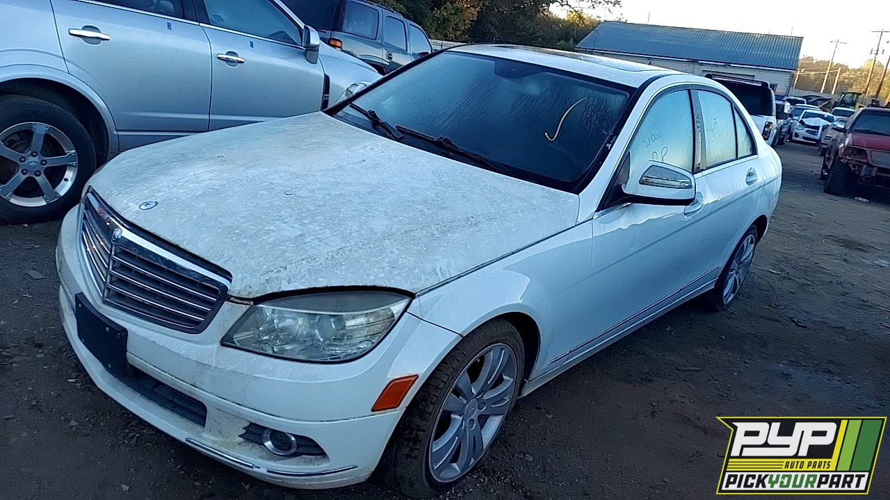 2009 MERCEDES-BENZ C300 partes disponibles