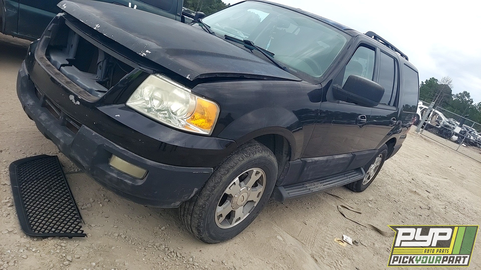 2006 FORD EXPEDITION available for parts